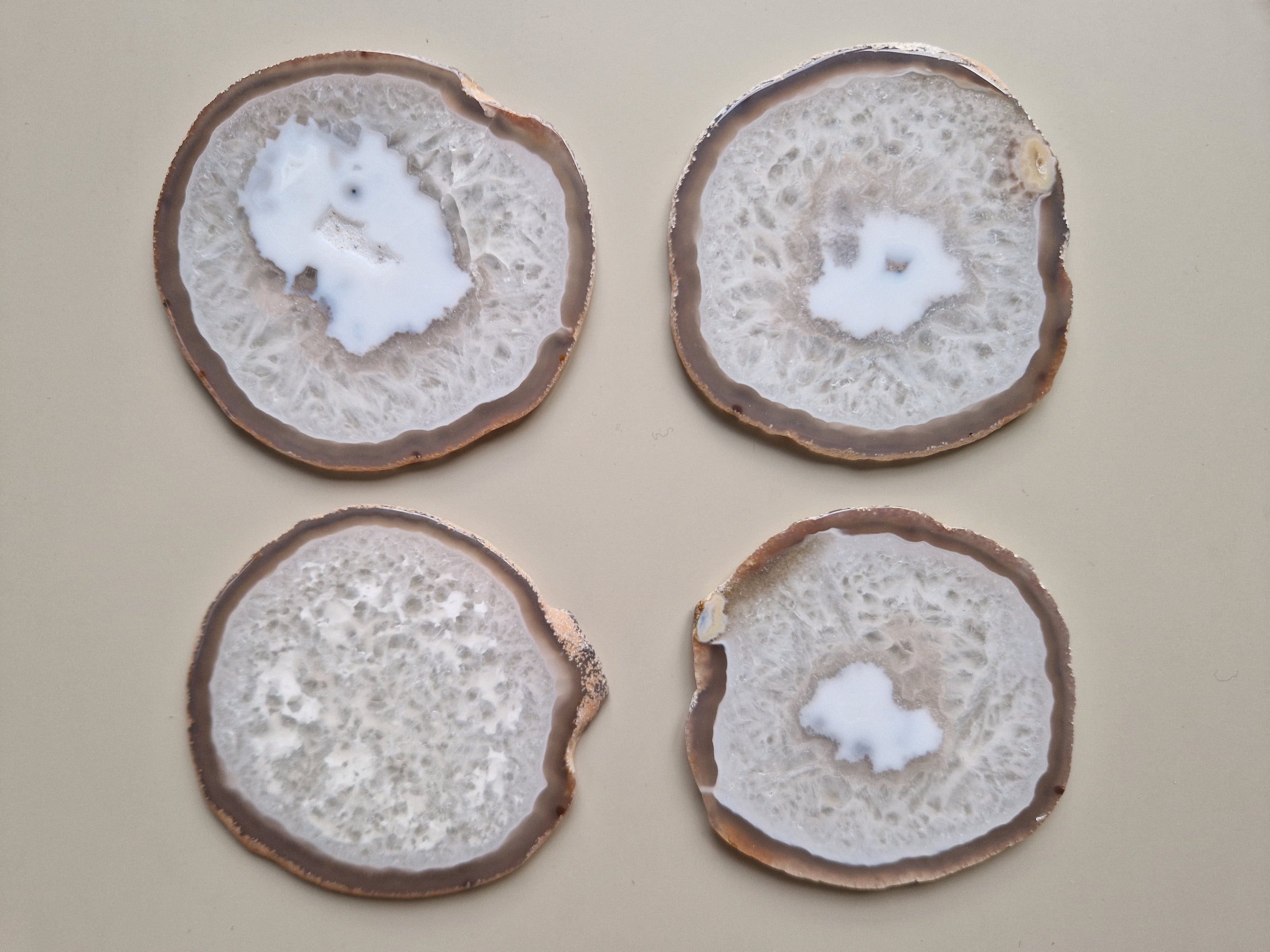 Agaatonderzetters: de perfecte mix van natuur en design voor je tafel